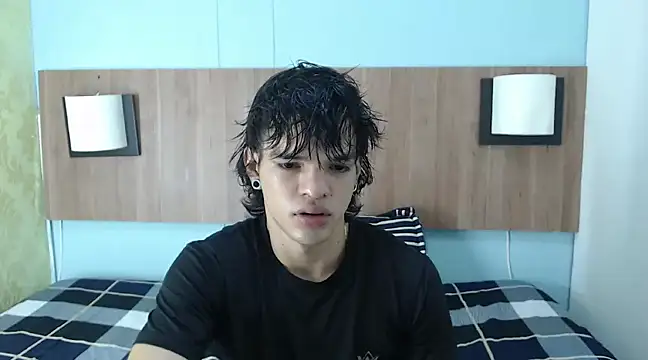 Snapshot of AlbertBernal69 chatting on February 2025 02:11:02 AM AlbertBernal69 online show from February 2025 02:11:02 AM