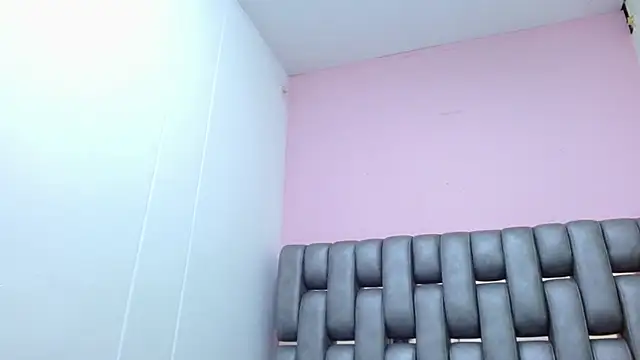 Snapshot of AlbertBernal69 chatting on September 2025 02:24:01 AM AlbertBernal69 online show from September 2025 02:24:01 AM