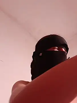 Snapshot of KHALIJIA-ARABIA-couple chatting on May 2026 08:36:01 PM KHALIJIA-ARABIA-couple online show from May 2026 08:36:01 PM