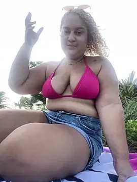 Snapshot of MinaBoss chatting on February 2025 06:45:02 PM MinaBoss online show from February 2025 06:45:02 PM