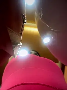 Snapshot of Insane_Issa chatting on December 2024 01:33:01 PM Insane Issa online show from December 2024 01:33:01 PM