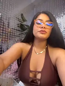 Insane Issa online show from January 2025 07:17:01 PM