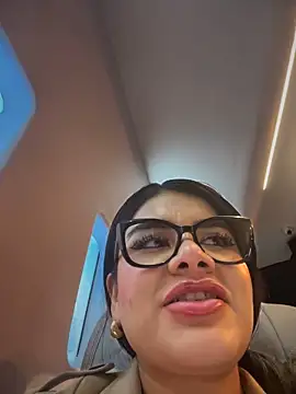 Insane Issa online show from March 2025 01:42:02 AM