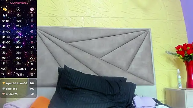 Esmeralda oikos online show from March 2025 11:43:01 PM