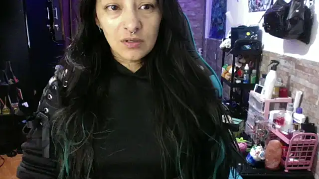 AngelaQueen  online show from June 2026 07:56:02 PM