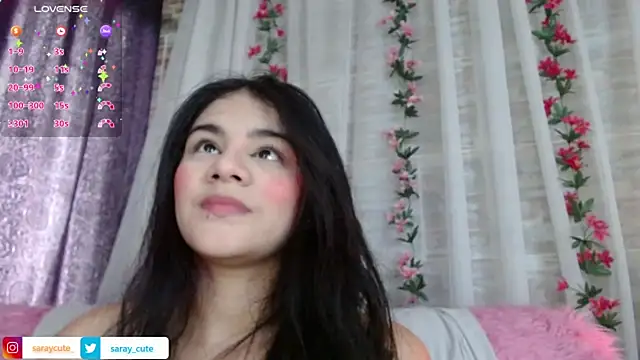 Snapshot of Saray_Cute_ chatting on January 2025 03:23:01 PM Saray Cute online show from January 2025 03:23:01 PM