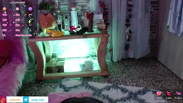 Snapshot of Saray_Cute_ chatting on January 2025 03:50:01 PM Saray Cute online show from January 2025 03:50:01 PM