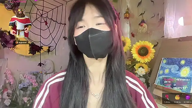 Snapshot of Your-Sunshine chatting on November 2025 05:39:02 AM Your-Sunshine online show from November 2025 05:39:02 AM