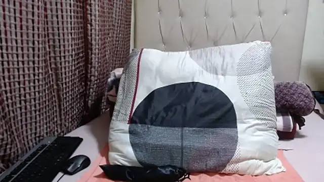 CHOCOLATEDARKBUSTYX online show from November 2025 07:16:02 PM