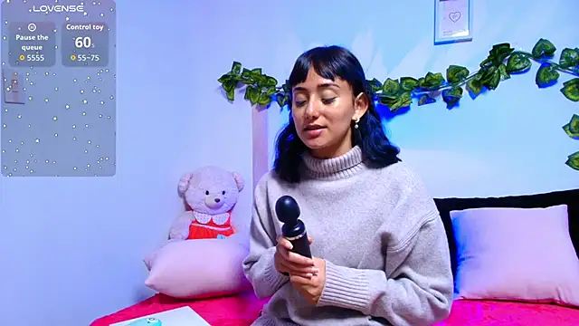 tati cardenas online show from September 2025 04:34:02 AM