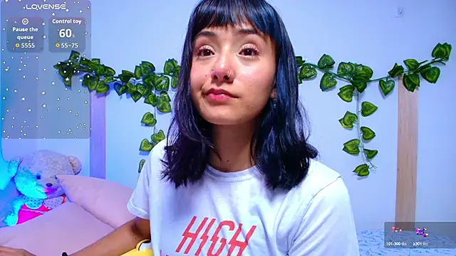 tati cardenas online show from September 2025 04:35:02 AM