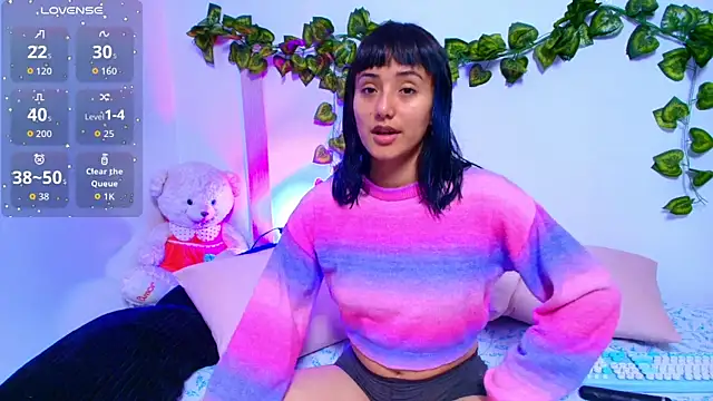 tati cardenas online show from September 2025 04:35:01 AM