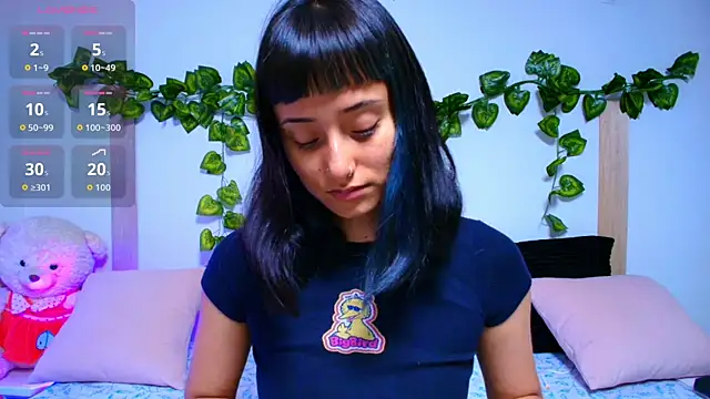 tati cardenas online show from October 2025 04:33:01 AM