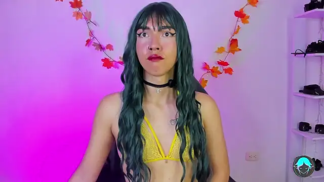 sofi elfqueen online show from March 2026 01:08:01 AM