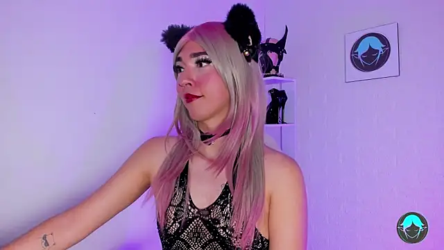 sofi elfqueen online show from July 2026 11:18:02 PM
