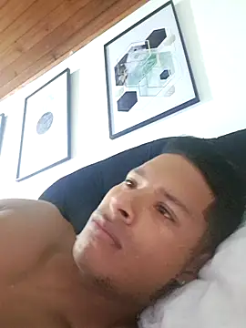 sam her online show from November 2025 02:46:02 AM