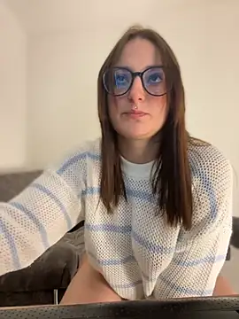 Megan lu2 online show from September 2025 05:33:01 AM