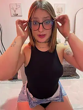 Megan lu2 online show from February 2026 06:26:01 AM