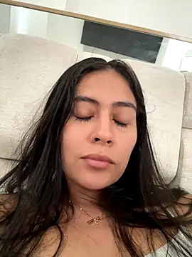 Sophie  Foxxx online show from October 2025 06:41:02 PM