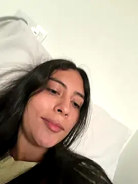 Sophie  Foxxx online show from December 2025 11:06:02 AM