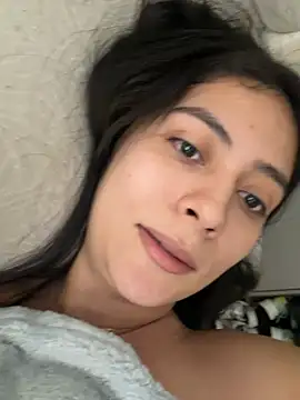 Sophie  Foxxx online show from April 2026 02:38:01 PM