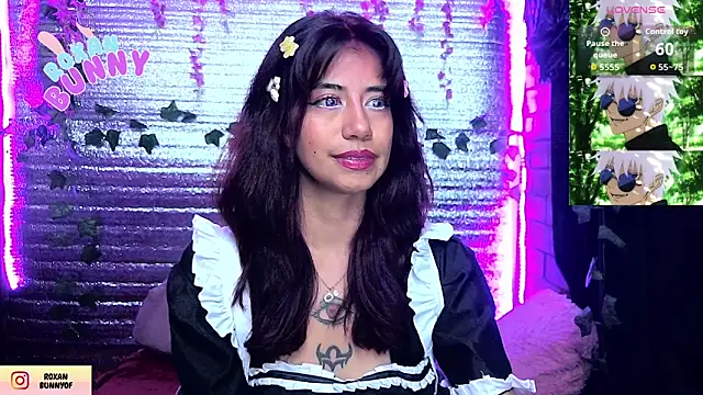 Roxanbunny1 online show from March 2026 07:00:02 AM