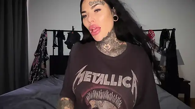 claudiacvc95 online show from October 2025 04:02:01 AM