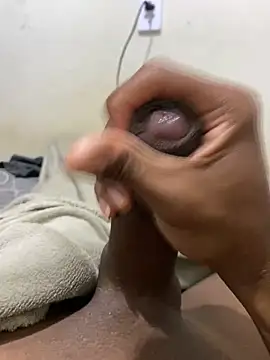 Snapshot of Ricardo063 chatting on November 2025 10:15:01 AM Ricardo063 online show from November 2025 10:15:01 AM