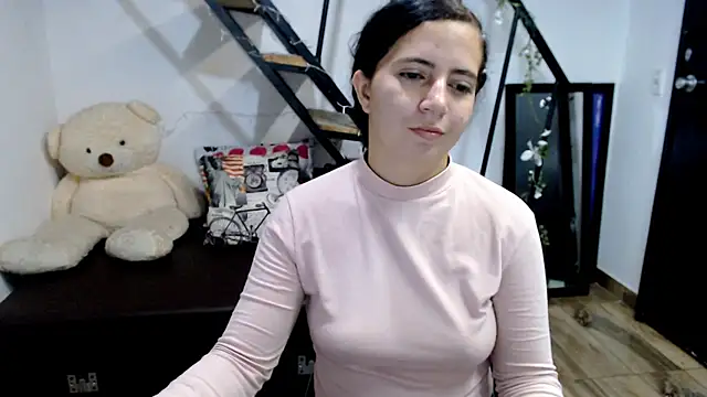 Snapshot of samantha_baby_ chatting on February 2025 11:37:02 PM samantha baby online show from February 2025 11:37:02 PM