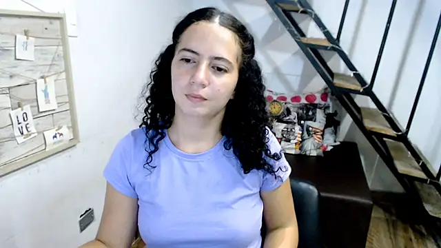 Snapshot of samantha_baby_ chatting on March 2025 01:22:01 AM samantha baby online show from March 2025 01:22:01 AM