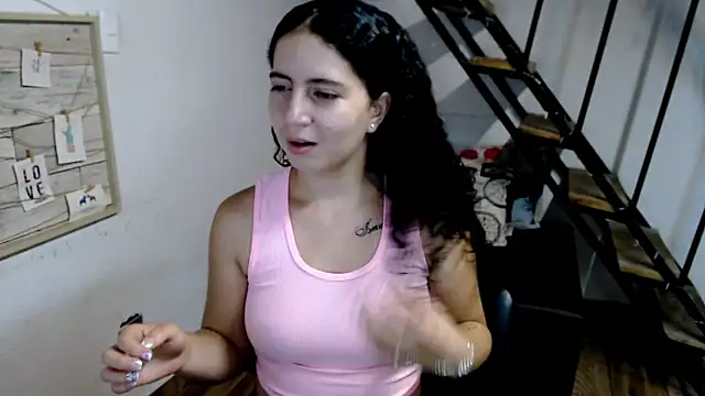 Snapshot of samantha_baby_ chatting on March 2025 07:17:01 PM samantha baby online show from March 2025 07:17:01 PM