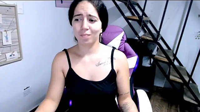 Snapshot of samantha_baby_ chatting on September 2025 07:41:02 PM samantha baby online show from September 2025 07:41:02 PM