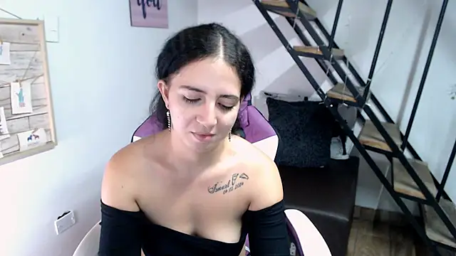 Snapshot of samantha_baby_ chatting on October 2025 07:22:01 PM samantha baby online show from October 2025 07:22:01 PM