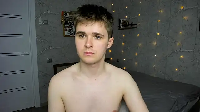 Snapshot of Mark_Bearcub chatting on August 2026 03:39:01 AM Mark Bearcub online show from August 2026 03:39:01 AM