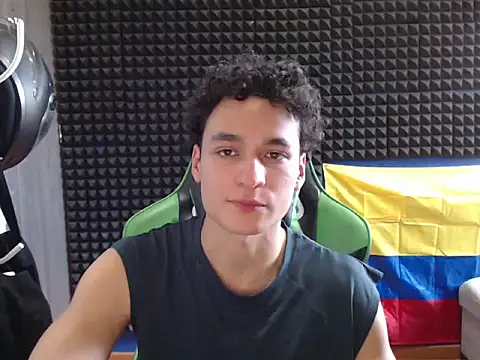 Curly Angel24 online show from June 2026 07:08:01 PM