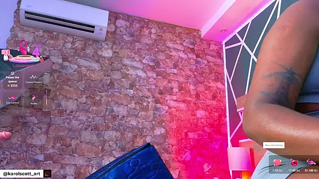 KAROL-SCOTT online show from November 2025 08:41:02 PM