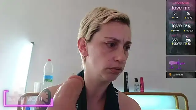 Liza Rosa online show from February 2025 01:35:02 PM