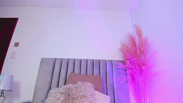 NoraDasilva online show from December 2024 06:28:02 AM