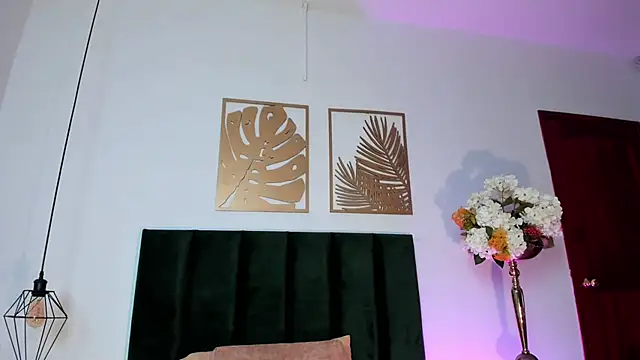 NoraDasilva online show from February 2025 12:49:01 AM