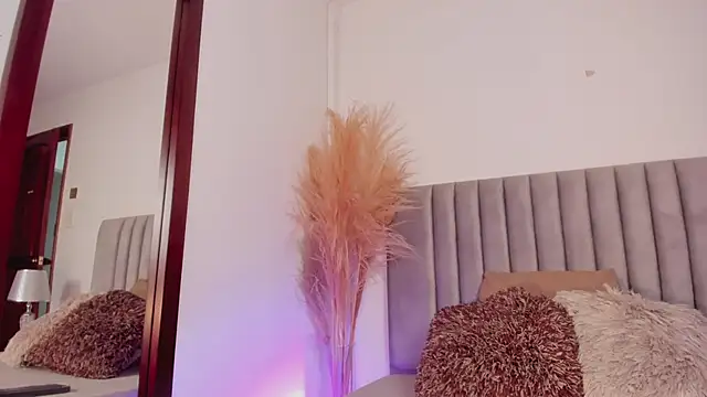 NoraDasilva online show from February 2025 12:43:01 AM