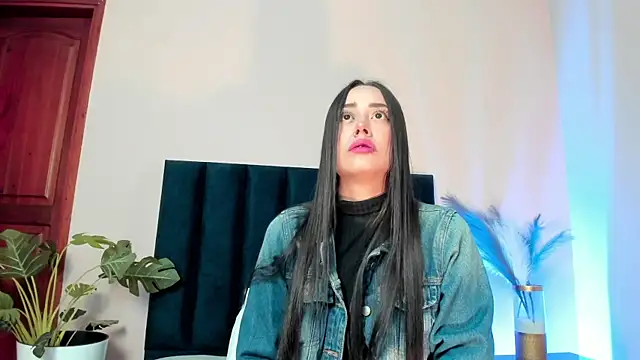 NoraDasilva online show from January 2026 11:53:01 PM