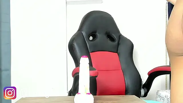 Kloe-squirts online show from September 2025 02:27:01 AM