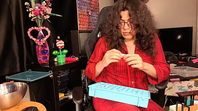 ShinyCherub online show from March 2025 08:02:02 AM