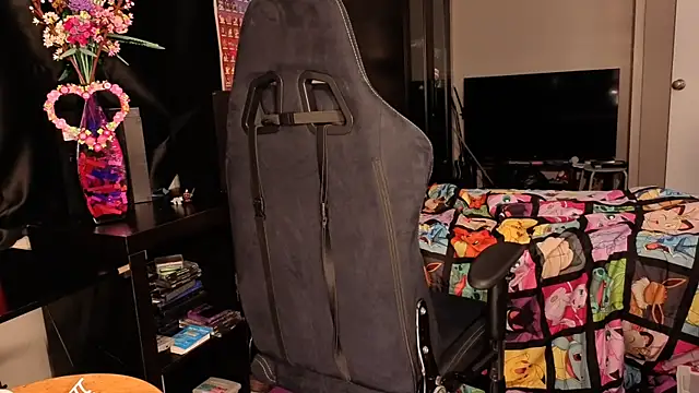 ShinyCherub online show from March 2025 11:06:01 AM