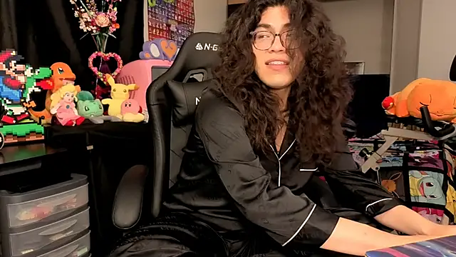 ShinyCherub online show from September 2025 04:32:02 PM