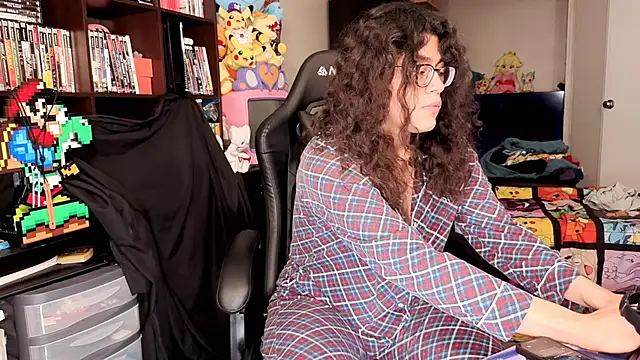 ShinyCherub online show from March 2026 05:46:01 AM