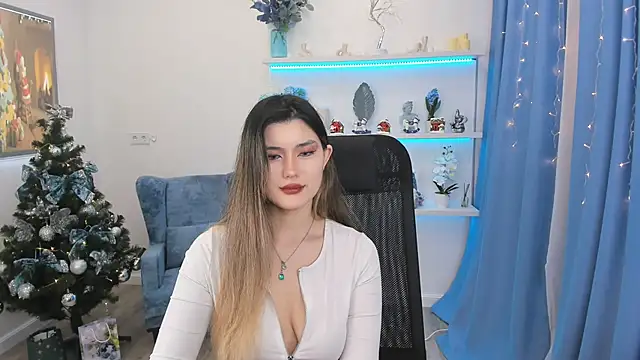 AnneTLi online show from December 2025 03:13:01 AM