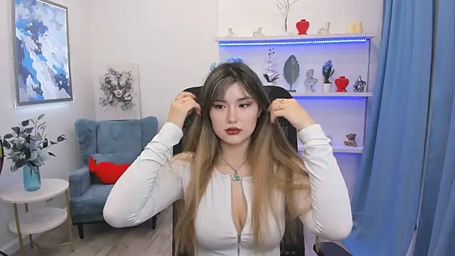 AnneTLi online show from March 2026 03:12:01 AM