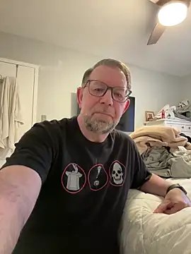 Snapshot of Melodic2112 chatting on April 2026 11:05:02 PM Melodic2112 online show from April 2026 11:05:02 PM