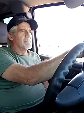 TTolbert online show from January 2025 10:51:02 PM